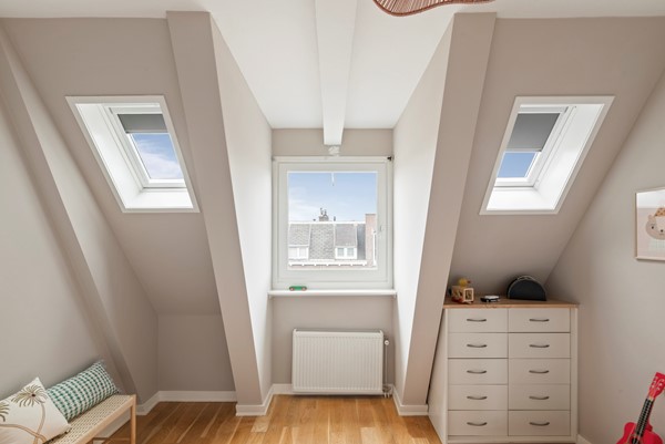Medium property photo - Valeriusstraat 235-2, 1075 GA Amsterdam